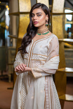 Pearl Fantasy - Khaadi net peshwas
