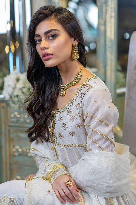 Pearl Fantasy - Khaadi net peshwas